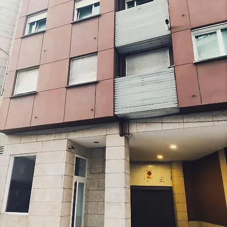 Piso Acogedor Con Parking アパート