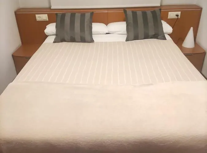 Piso Acogedor Con Parking